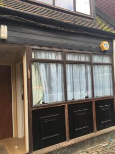 Studio flat in the heart of Golders Green