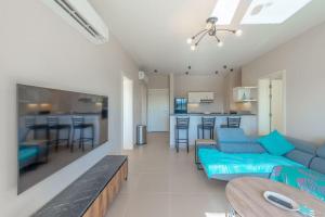 Bright 2-Bedroom Apartment with Golf Course & Pool View l Cyan, El Gouna