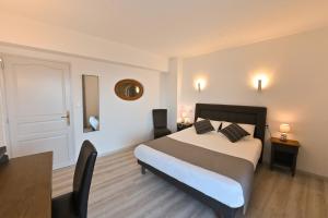 Hotels Le Catalan : photos des chambres