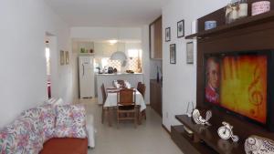 Soft Guarajuba -Lindo Village Residencial amplo 2 quartos com suite e varanda no Térreo