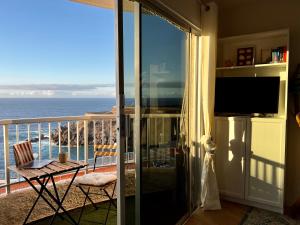 Ocean Dream Apartments - Lovely sea view studio apartment 5min from beach