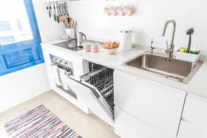 Sandy Bay Home with roof terrace and sea views