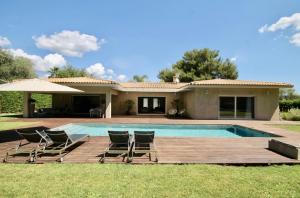 Villas Villa Contemporaine Mougins : photos des chambres