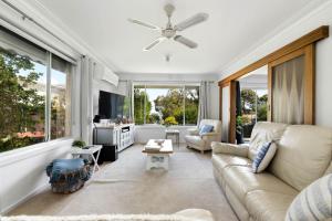 Seaview Cottage and pool - Wifi and Linen included