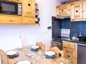Appartement cosy, 4 pers, Val Thorens, skis aux pieds, balcon, cuisine équipée - FR-1-637-51