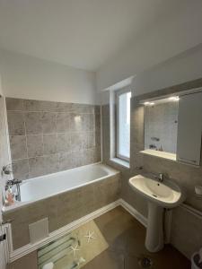 LuanaApartments# 40b