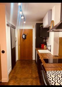 Appartements COEUR de DEAUVILLE 3 mn plage 3 mn casino Charme absolu : photos des chambres