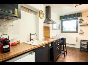 Appartements COEUR de DEAUVILLE 3 mn plage 3 mn casino Charme absolu : photos des chambres