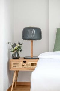 Modern 3BDR Duplex with Skyroof in Trendy Zurich West