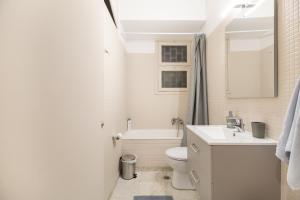 Bang in Kolonaki by Athenian Homes