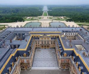 Appartements T2 au calme a 2 min a pied du Chateau - Le Versaillais : photos des chambres