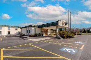 Quality Inn & Suites New Hartford - Utica - 尤蒂卡