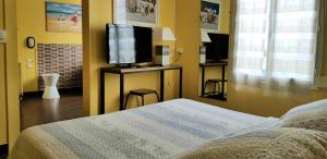 Hotels Hotel Vent d'Ouest : Chambre Double Confort (sans ascenseur)