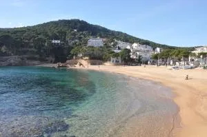 Apartamento Familiar en Tamariu - 塔马留