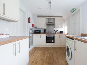 Haw thorn House - 2 bedroom, Ashington, Northumberland