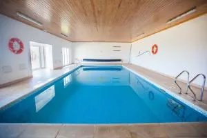 Poachers & Old Toms, Ivy Tower Holiday Cottages - Gumfreston