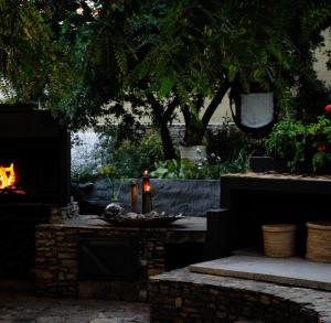 ALLURING SELF CATERING 2 BEDROOM VILLA at BOKMAKIERIE VILLAS