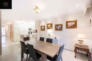 One of a KIND, Seafront property in St Georges Bay by 360 Estates