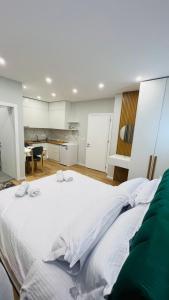 Kristi Apartments 01