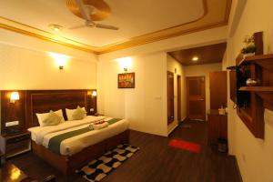 Hotel NSB Manali