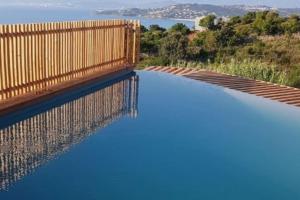 Villas Villa Aria piscine, vue mer 200 m2 : photos des chambres