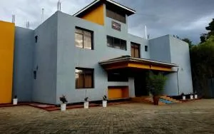 Monrovia Guest House - Mbaruk