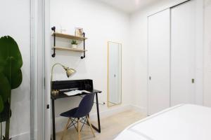 78-2B New furnished 1BR WD walk to Central Park