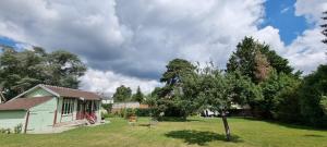 Maisons de vacances Chalet au calme en foret : photos des chambres