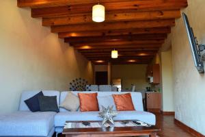 Beautiful home wPool @Capilla de Piedra