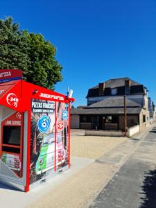 Hotels Coliwork Le Saint Romain : photos des chambres