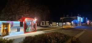 Hotels Coliwork Le Saint Romain : photos des chambres