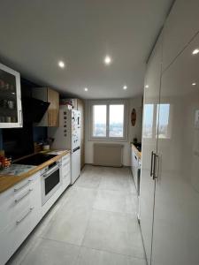 Appartements Logement Lyon Mermoz - Metro D : photos des chambres