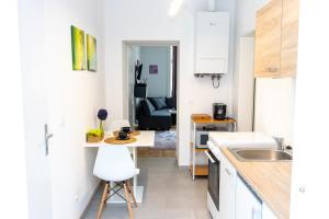 The Vienna Stay by Radiant