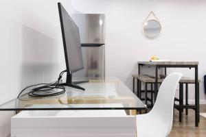 350-2A Prime gramercy Newly renovated 1BR sleeps 4