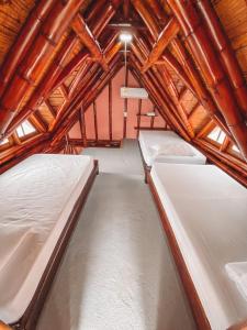 Hostal Victoria Club A&C