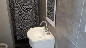 Departamento 3 amb con parrilla en La Perla