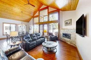 Lakefront Paradise - باغوسا سبرينغز