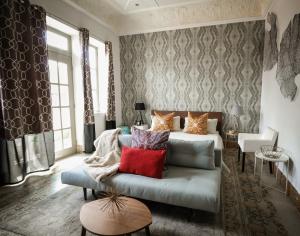 AmazINN Places Rooftop and Jacuzzi V