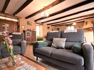 Cosy holiday home with swimming pool