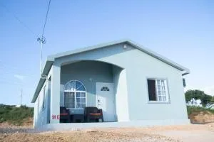 TWO KING BEDS NEAR PUERTO SECO BEACH - Williamsfield