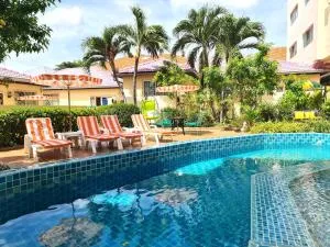 BUTTERFLY GARDEN BOUTIQUE RESIDENCES Apts and villas, A Lifestyle Destination Ex Lg 1-3 bedroom units , Full kitchen, 2 Full bathrooms, Rain shower, Spa bath, FREE BBQ, Free fast fiber optic WIFI, Staff 24-7 - Sur de Pattaya