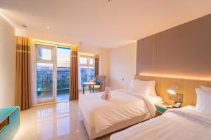 Phòng Superior Giường Đôi/2 Giường Đơn (Superior Double or Twin Room)