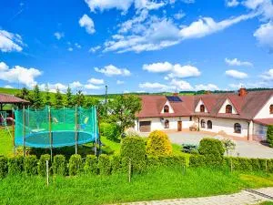 Agroturystyka Pod Złotą Wiechą - Nowica