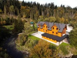 Gościniec Smrekowa Chata - 拉伊恰