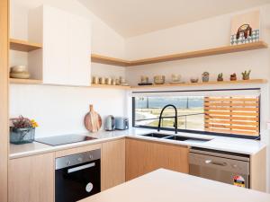 Luxurious Waterfront home in the North of Hobart