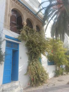 hotelImage