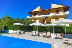 Cochelli Lower Pool Walk to beach WiFi AC - Ágios Stéfanos