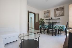 Carreteria 73 Malaga Center