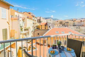 SUEDE 4 AP4210 By Riviera Holiday Homes