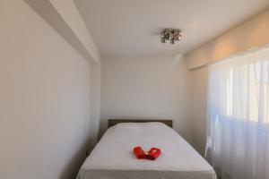 SUEDE 4 AP4210 By Riviera Holiday Homes